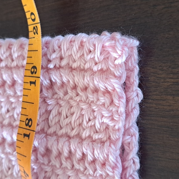 Handmade Baby Hat and Scarf Crochet Pink and White Grandma core - Picture 5 of 7